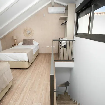 Feelathome Martires Apartment Malaga