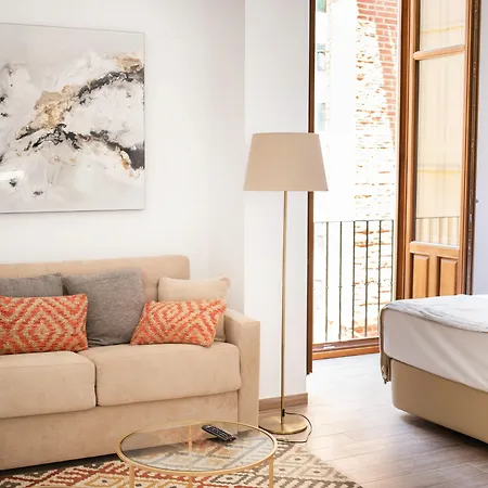 Feelathome Martires Apartment