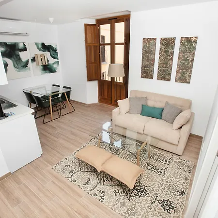 Feelathome Martires Apartment Malaga