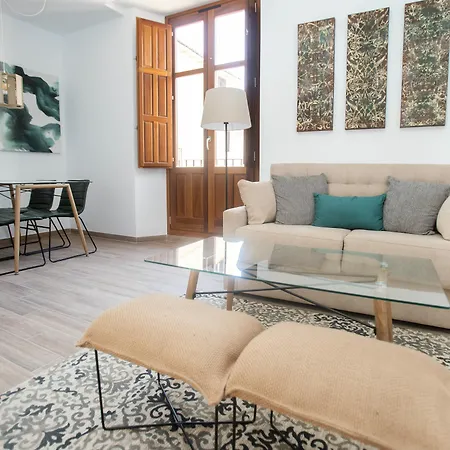 Apartment Feelathome Martires *
